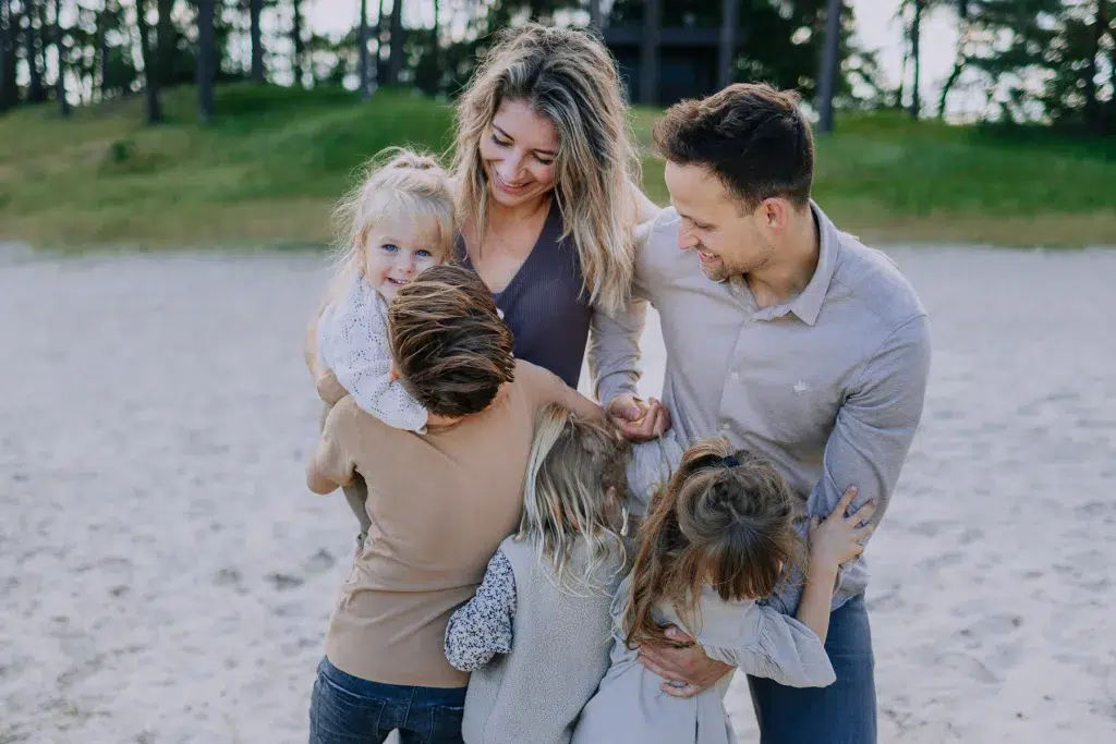 dikke knuffel van grote broer