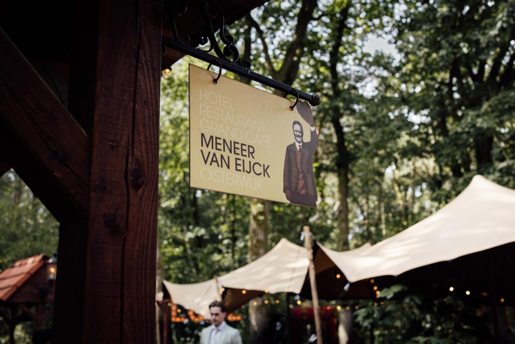 Meneer van Eijck logo